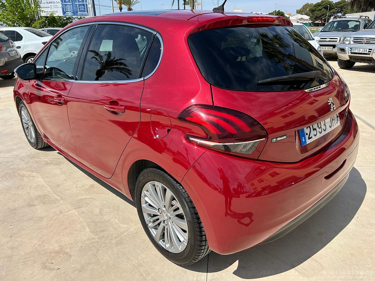 PEUGEOT 208 ALLURE 1.2 E-THP AUTO SPANISH LHD IN SPAIN 82000 MILES SUPERB 2015